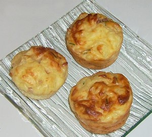 Muffin pommes de terre, jambon, ciboulette